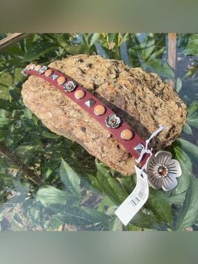 NWT Coach Willow Floral Studded Leather Bracelet Bordeaux Tea Rose Charm 22136